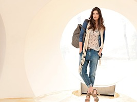 Women's Fashion category